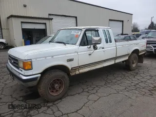 1989 Ford F-250 HD with VIN 1FTHX26G0KKA46739, listed as a Copart auction lot 87954265 with 44,674 mi miles and Clean Title. Bid and sale history available at carsss.com. Image 1.