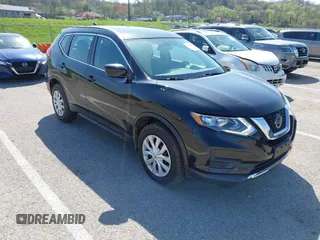 2018 Nissan Rogue SV z VIN 5N1AT2MV6JC790445, wystawiony jako IAAI lot #41981372 z przebiegiem 37 730 mil mil oraz . Historia ofert i sprzedaży dostępna na DreamBid. Obrazek 1.