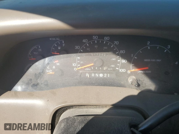 2000 Ford F-350 XL with VIN 1FTSW30F6YEB89796, listed as a Copart auction lot 67490144 with 517,242 mi miles and Salvage Title. Bid and sale history available at DreamBid. Image 9.