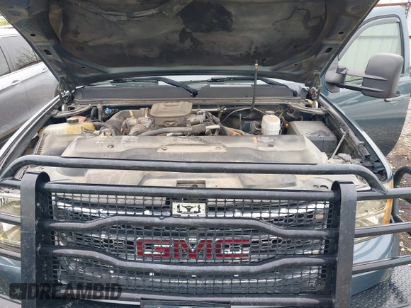 2013 GMC Sierra 2500HD SLT with VIN 1GT121E82DF189658, listed as a IAAI auction lot 42080921 with 160,616 mi miles and . Bid and sale history available at DreamBid. Image 10.