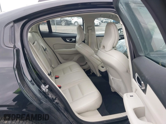 2019 Volvo S60 Momentum with VIN 7JRA22TK5KG018383, listed as a IAAI auction lot 42146289 with 111,227 mi miles. Bid and sale history available at carsss.com. Image 8.