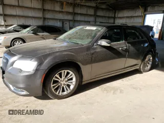 2016 Chrysler 300 C z VIN 2C3CCAEGXGH324731, wystawiony jako Copart lot #56999255 z przebiegiem 65 553 mil mil oraz Szkoda całkowita • Salvage title. Historia ofert i sprzedaży dostępna na DreamBid. Obrazek 1.