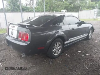 2007 Ford Mustang Deluxe with VIN 1ZVFT80N175365857, listed as a IAAI auction lot 42512673 with 136,145 mi miles and . Bid and sale history available at DreamBid. Image 4.