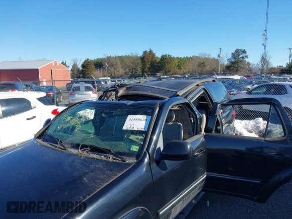 2005 Toyota Sequoia SR5 with VIN 5TDBT44A35S246264, listed as a IAAI auction lot 41558630 with 149,548 mi miles and . Bid and sale history available at DreamBid. Image 6.