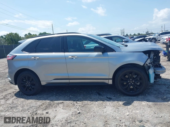 2024 Ford Edge SE with VIN 2FMPK4G91RBA63054, listed as a IAAI auction lot 41973609 with 14,707 mi miles and . Bid and sale history available at DreamBid. Image 13.