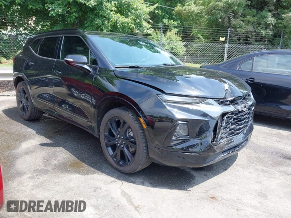 2021 Chevrolet Blazer RS z VIN 3GNKBERSXMS552535, wystawiony jako IAAI lot #42275935 z przebiegiem 106 952 mil mil oraz . Historia ofert i sprzedaży dostępna na DreamBid. Obrazek 1.