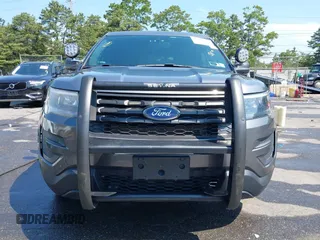 2017 Ford Police Interceptor Utility с VIN 1FM5K8AR0HGE25745, выставлен на аукционе IAAI как лот 42826519 с пробегом 160 893 миль миль и . История ставок и продаж доступна на DreamBid. Изображение 12.