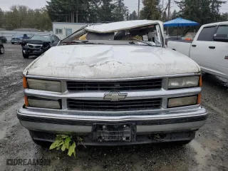 1997 Chevrolet Tahoe with VIN 1GNEK13R3VJ327002, listed as a Copart auction lot 78852764 with 193,641 mi miles and Salvage Title. Bid and sale history available at carsss.com. Image 5.