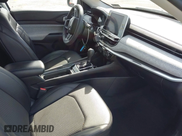 2022 Jeep Compass Latitude с VIN 3C4NJCBB6NT182719, выставлен на аукционе IAAI как лот 42303103 с пробегом 35 138 миль миль и . История ставок и продаж доступна на DreamBid. Изображение 5.