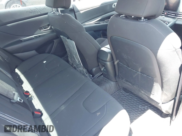 2024 Hyundai Elantra SEL z VIN KMHLS4DG3RU836490, wystawiony jako IAAI lot #42309437 z przebiegiem 7 679 mil mil oraz . Historia ofert i sprzedaży dostępna na DreamBid. Obrazek 8.