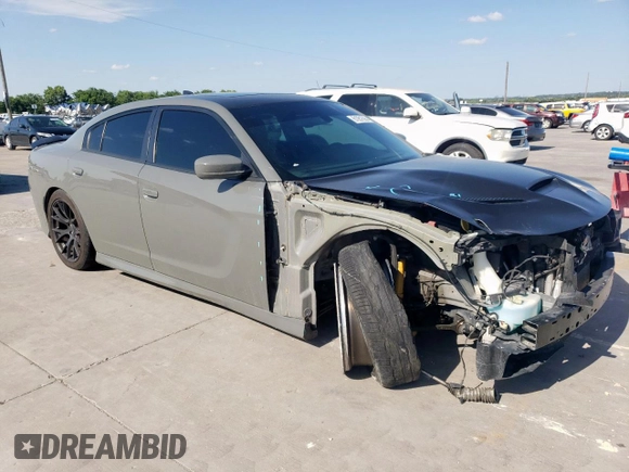 2019 Dodge Charger SRT Hellcat z VIN 2C3CDXL91KH653718, wystawiony jako Copart lot #61051635 z przebiegiem 40 421 mil mil oraz Szkoda całkowita • Salvage title. Historia ofert i sprzedaży dostępna na DreamBid. Obrazek 4.