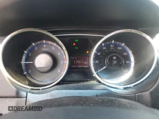 2013 Hyundai Sonata Limited z VIN 5NPEC4AC7DH504924, wystawiony jako Copart lot #54246895 z przebiegiem 168 569 mil mil oraz Szkoda całkowita • Salvage title. Historia ofert i sprzedaży dostępna na DreamBid. Obrazek 9.