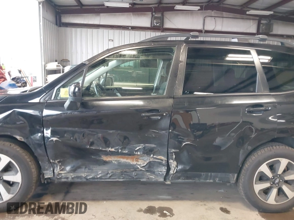 2017 Subaru Forester Premium with VIN JF2SJAEC9HH430364, listed as a IAAI auction lot 41839654 with 71,429 mi miles. Bid and sale history available at carsss.com. Image 14.