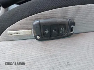 2022 Hyundai Venue SEL z VIN KMHRC8A31NU206543, wystawiony jako IAAI lot #41354252 z przebiegiem 42 256 mil mil oraz . Historia ofert i sprzedaży dostępna na DreamBid. Obrazek 11.