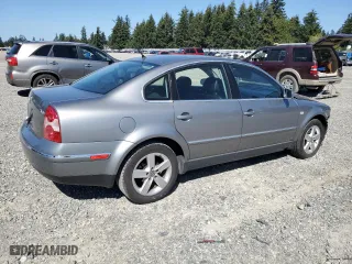 2003 Volkswagen Passat GLX with VIN WVWRH63B93P354188, listed as a Copart auction lot 69510584 with 125,225 mi miles and Salvage Title. Bid and sale history available at carsss.com. Image 3.
