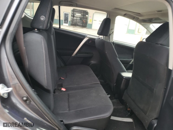 2013 Toyota RAV4 XLE with VIN JTMRFREVXDD015103, listed as a Copart auction lot 51868385 with 215,108 mi miles and Clean Title. Bid and sale history available at carsss.com. Image 10.