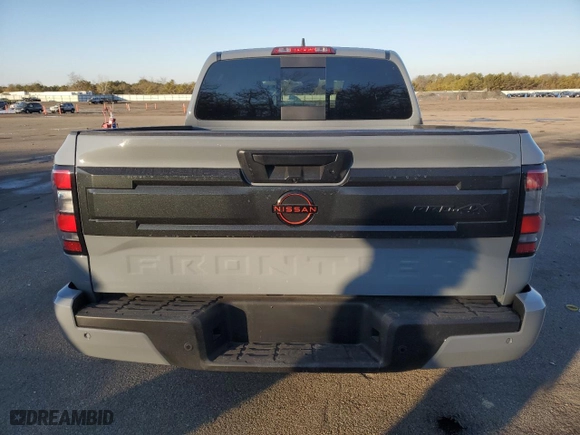 2025 Nissan Frontier PRO-4X with VIN 1N6ED1EK8SN605803, listed as a Copart auction lot 89102665 with 388 mi miles and Salvage Title. Bid and sale history available at carsss.com. Image 6.