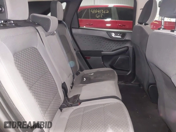 2020 Ford Escape SE с VIN 1FMCU9G65LUB04606, выставлен на аукционе IAAI как лот 41695133 с пробегом 36 686 миль миль и . История ставок и продаж доступна на DreamBid. Изображение 8.