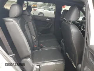 2021 Volkswagen Tiguan SE z VIN 3VV3B7AX9MM133615, wystawiony jako Copart lot #59542955 z przebiegiem 69 946 mil mil oraz Czysty tytuł • Clean title. Historia ofert i sprzedaży dostępna na DreamBid. Obrazek 11.