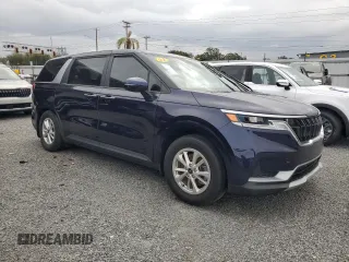 2022 Kia Carnival LXS with VIN KNDNB4H35N6123478, listed as a Copart auction lot 80997464 with 17,637 mi miles and Salvage Title. Bid and sale history available at carsss.com. Image 4.