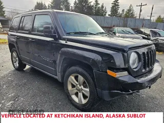 2016 Jeep Patriot Latitude with VIN 1C4NJRFB0GD617191, listed as a Copart auction lot 80560434 with 94,094 mi miles and Non Repairable. Bid and sale history available at carsss.com. Image 1.