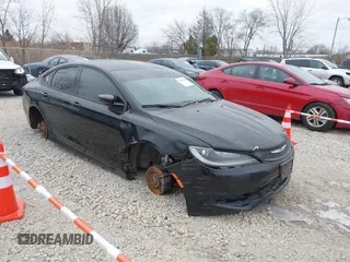 2016 Chrysler 200 S with VIN 1C3CCCBBXGN115906, listed as a IAAI auction lot 41510767 with 211,936 mi miles. Bid and sale history available at carsss.com. Image 1.