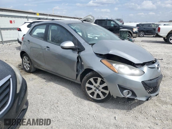 2014 Mazda 2 Touring z VIN JM1DE1LY5E0176964, wystawiony jako Copart lot #48875405 z przebiegiem 128 264 mil mil oraz Szkoda całkowita • Salvage title. Historia ofert i sprzedaży dostępna na DreamBid. Obrazek 4.