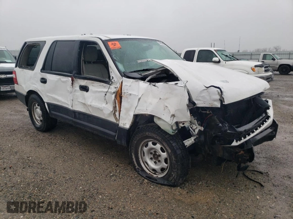 2010 Ford Expedition SSV with VIN 1FMJU1G52AEB48795, listed as a Copart auction lot 86152164 with 107,801 mi miles and Salvage title. Bid and sale history available at DreamBid. Image 4.