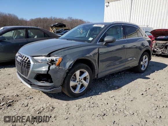 2022 Audi Q3 Premium with VIN WA1AUCF33N1020993, listed as a Copart auction lot 47046495 with 33,382 mi miles and Salvage Title. Bid and sale history available at carsss.com. Image 1.
