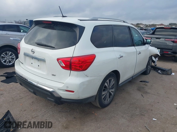2017 Nissan Pathfinder Platinum with VIN 5N1DR2MN0HC609829, listed as a IAAI auction lot 41500505 with 185,271 mi miles. Bid and sale history available at carsss.com. Image 4.