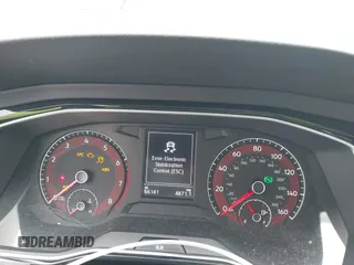 2020 Volkswagen Jetta S z VIN 3VWCB7BUXLM069700, wystawiony jako IAAI lot #42373109 z przebiegiem 66 141 mil mil oraz . Historia ofert i sprzedaży dostępna na DreamBid. Obrazek 7.