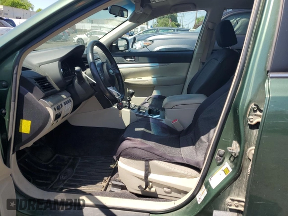 2010 Subaru Outback Premium All-Weather Anniversary z VIN 4S4BRBCCXA1333734, wystawiony jako Copart lot #56649445 z przebiegiem 221 847 mil mil oraz Szkoda całkowita • Salvage title. Historia ofert i sprzedaży dostępna na DreamBid. Obrazek 7.