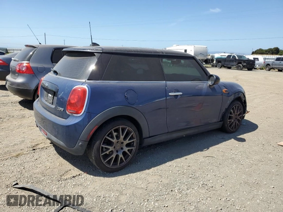 2018 MINI Hardtop Cooper z VIN WMWXP5C59J2G62969, wystawiony jako Copart lot #58229175 z przebiegiem 86 214 mil mil oraz Szkoda całkowita • Salvage title. Historia ofert i sprzedaży dostępna na DreamBid. Obrazek 3.