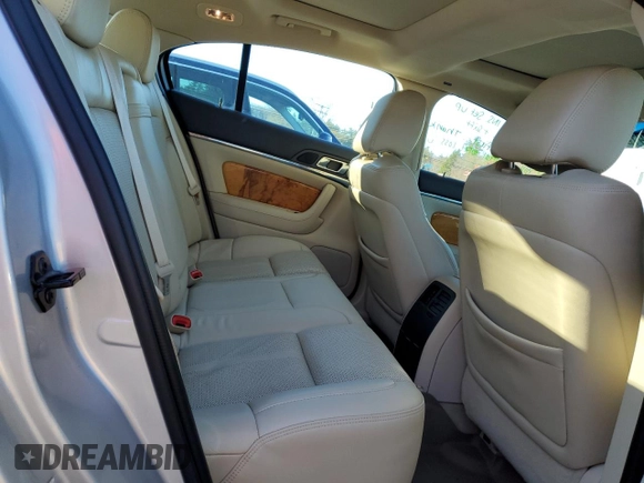 2010 Lincoln MKS EcoBoost with VIN 1LNHL9FT1AG613765, listed as a Copart auction lot 41785685 with Not Provided miles and Non Repairable. Bid and sale history available at DreamBid. Image 10.