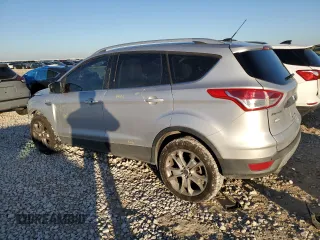 2014 Ford Escape Titanium with VIN 1FMCU0JX7EUD79989, listed as a Copart auction lot 43086695 with 181,642 mi miles and Salvage Title. Bid and sale history available at carsss.com. Image 2.
