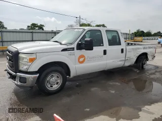 2013 Ford F-250 XL z VIN 1FT7W2A67DEB55004, wystawiony jako Copart lot #57045975 z przebiegiem 129 418 mil mil oraz Szkoda całkowita • Salvage title. Historia ofert i sprzedaży dostępna na DreamBid. Obrazek 1.