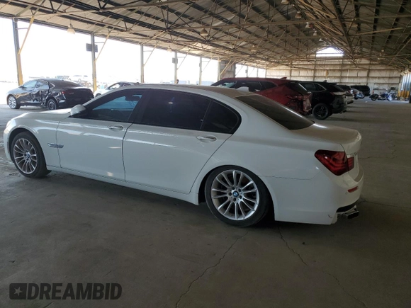 2013 BMW 7 Series 750Li with VIN WBAYE8C59DD132700, listed as a Copart auction lot 59911725 with 119,275 mi miles and Clean title. Bid and sale history available at DreamBid. Image 2.