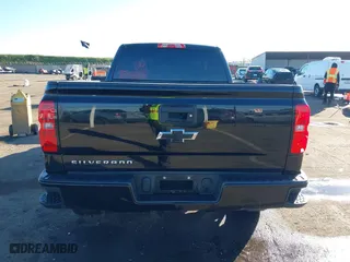 2018 Chevrolet Silverado 1500 Custom with VIN 1GCRCPEH8JZ191430, listed as a IAAI auction lot 41657847 with 1 mi miles. Bid and sale history available at carsss.com. Image 17.