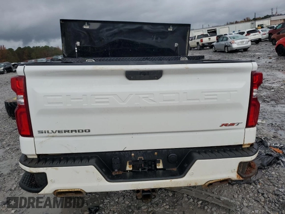 2021 Chevrolet Silverado 1500 RST with VIN 1GCUYEEL7MZ307970, listed as a Copart auction lot 83898784 with 149,977 mi miles and Salvage Title. Bid and sale history available at carsss.com. Image 6.