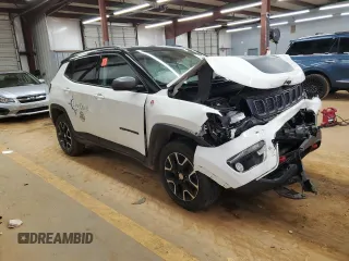 2020 Jeep Compass Trailhawk with VIN 3C4NJDDB4LT119165, listed as a Copart auction lot 48454355 with 135,492 mi miles and Salvage title. Bid and sale history available at DreamBid. Image 4.
