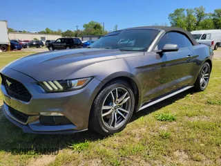 2015 Ford Mustang EcoBoost Premium with VIN 1FATP8UH5F5383331, listed as a IAAI auction lot 42032039 with 69,960 mi miles and . Bid and sale history available at carsss.com. Image 2.