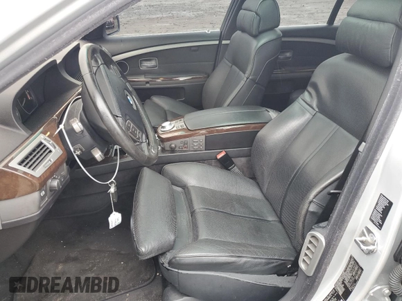 2004 BMW 7 Series 745i with VIN WBAGL634X4DP70421, listed as a Copart auction lot 73309744 with 123,457 mi miles and Salvage Title. Bid and sale history available at DreamBid. Image 7.