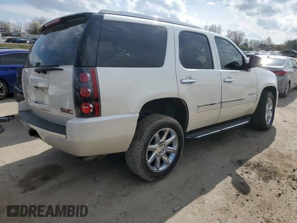2014 GMC Yukon Denali with VIN 1GKS2EEF1ER134715, listed as a Copart auction lot 47008184 with 0 mi miles and Salvage Title. Bid and sale history available at carsss.com. Image 3.