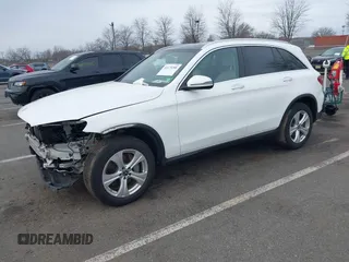 2018 Mercedes-Benz GLC with VIN WDC0G4KB6JV095440, listed as a IAAI auction lot 41675208 with 83,646 mi miles. Bid and sale history available at carsss.com. Image 2.