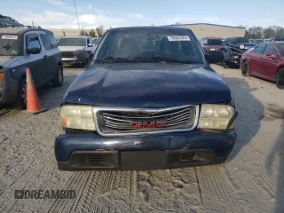 2002 GMC Sonoma SLS with VIN 1GTDT19W128196573, listed as a Copart auction lot 76562324 with 377,391 mi miles and Salvage Title. Bid and sale history available at carsss.com. Image 5.