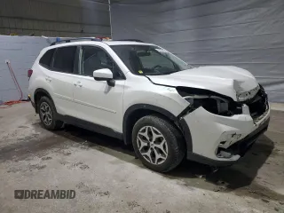 2019 Subaru Forester Premium with VIN JF2SKAEC8KH449783, listed as a Copart auction lot 48060885 with 62,117 mi miles and Salvage Title. Bid and sale history available at carsss.com. Image 4.