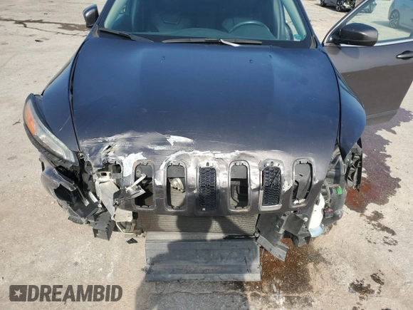 2017 Jeep Cherokee Limited with VIN 1C4PJLDB7HW516454, listed as a Copart auction lot 60927315 with 120,310 mi miles and Salvage title. Bid and sale history available at DreamBid. Image 12.