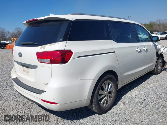 2016 Kia Sedona LX with VIN KNDMB5C10G6183002, listed as a IAAI auction lot 41629853 with 129,322 mi miles. Bid and sale history available at carsss.com. Image 4.