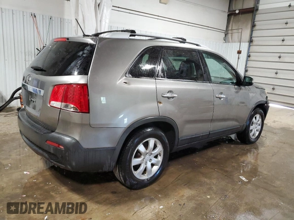 2012 Kia Sorento LX with VIN 5XYKT3A69CG205741, listed as a Copart auction lot 54657155 with 178,794 mi miles and Salvage Title. Bid and sale history available at DreamBid. Image 3.
