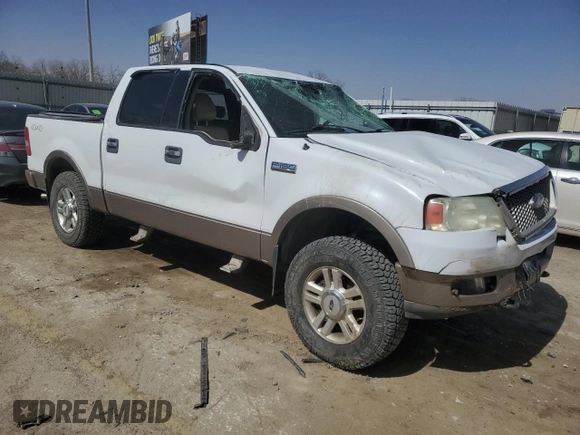 2004 Ford F-150 XLT with VIN 1FTPW14584KC17718, listed as a Copart auction lot 48585335 with 230,977 mi miles and Salvage Title. Bid and sale history available at carsss.com. Image 4.